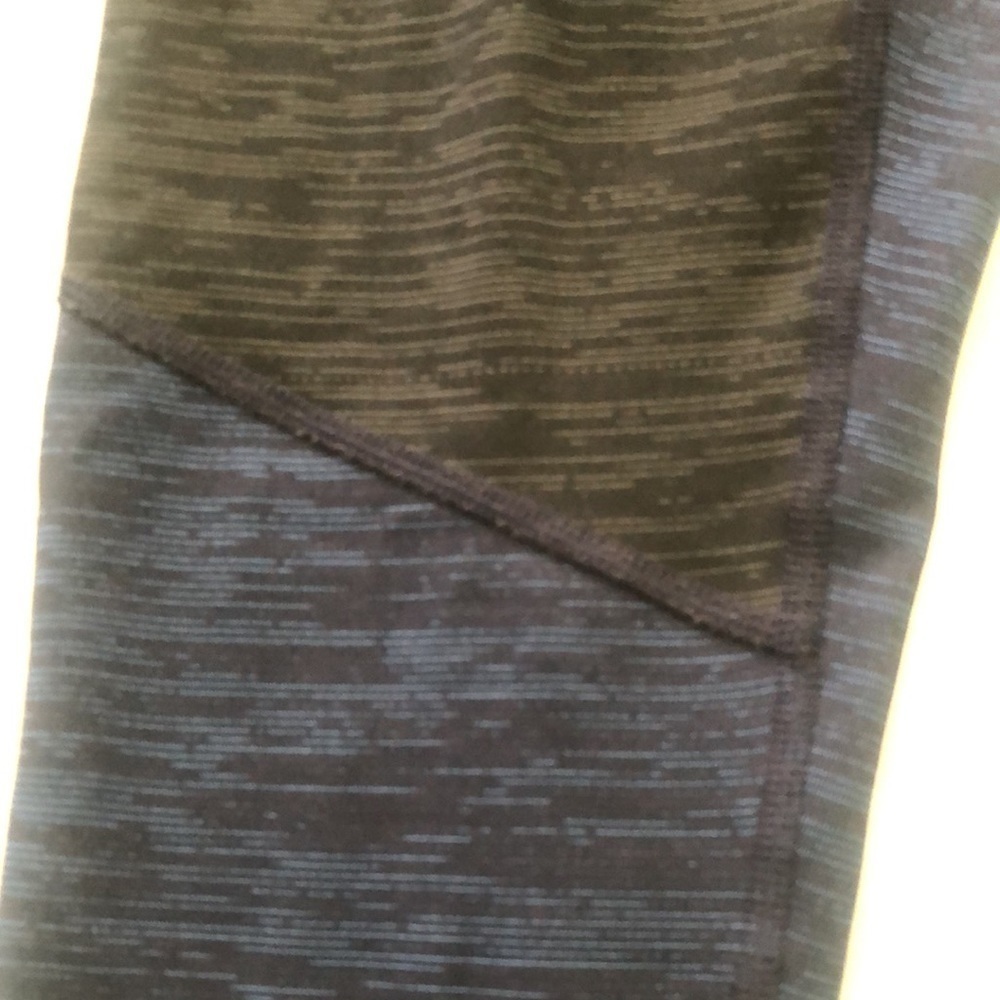 Outdoor Voices XS leggings color blocked heathered lines in navy & black grey - Picture 3 of 9